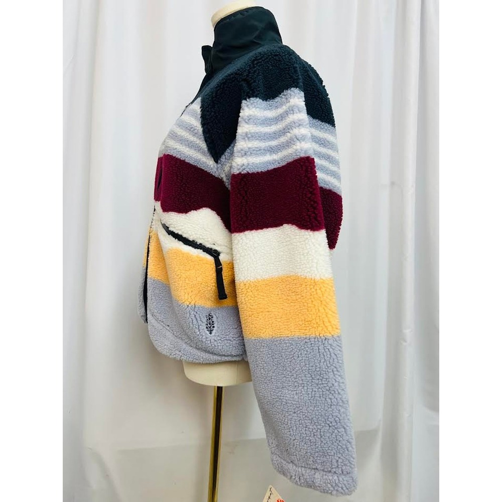 NWT! Free People Hit The Slopes Printed Fleece Jacket Run Stripe SM - Picture 3 of 10
